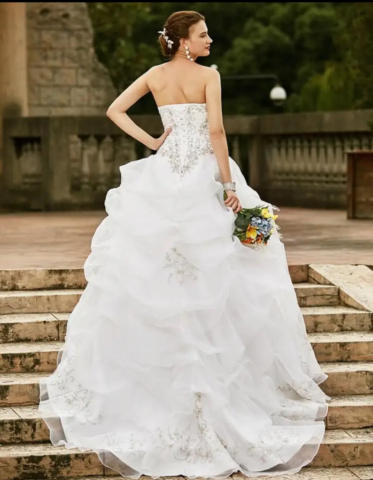 Elevate Your Wedding Look with Our Stunning Lace-Up Back Strapless Rhinestone Beaded Organza Wedding Gown