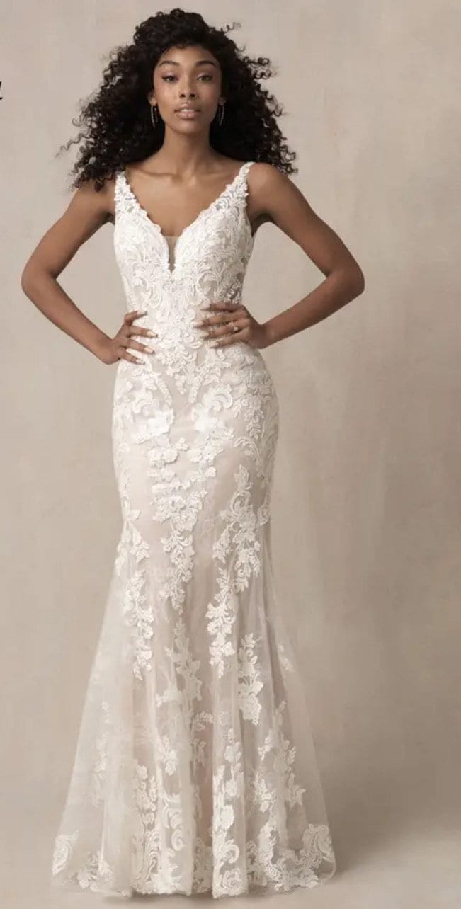 Gorgeous Floral Lace Sheer Bodice V - Neck Backless Sheath Silhouette Wedding Gown - Your Dream Day Bridal